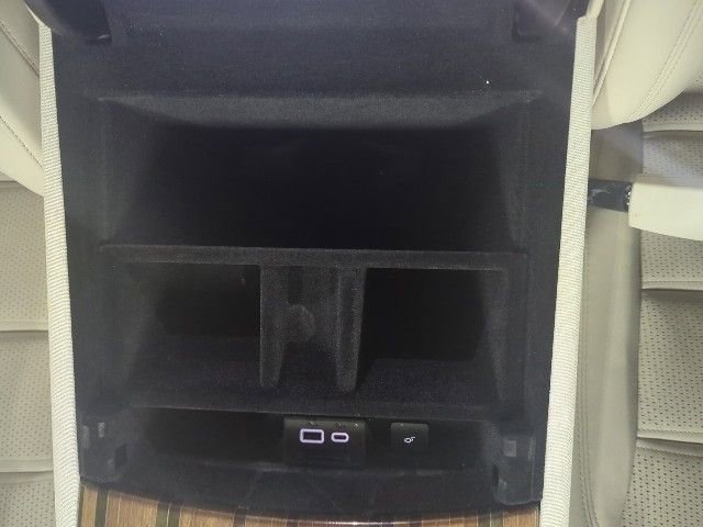 Used 2022 Cadillac Escalade Premium Luxury Platinum w/ LPO, Radiant Package image 31