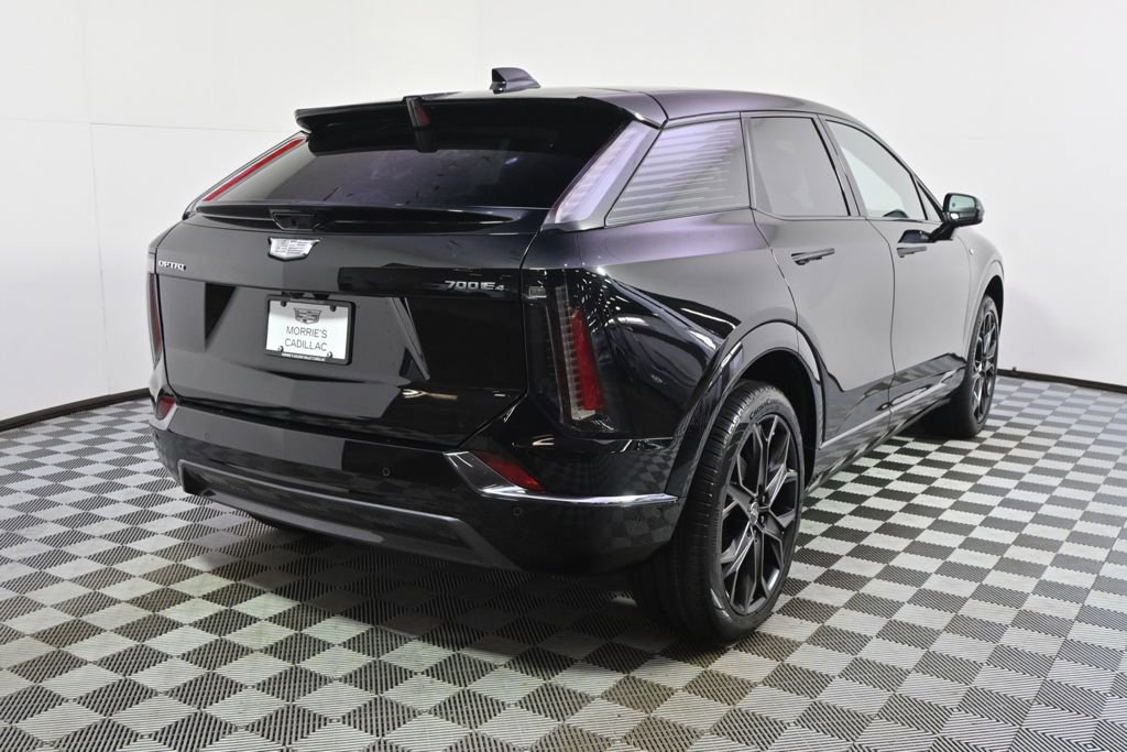 New 2026 Cadillac Optiq Sport 2 AWD/4WD image 6