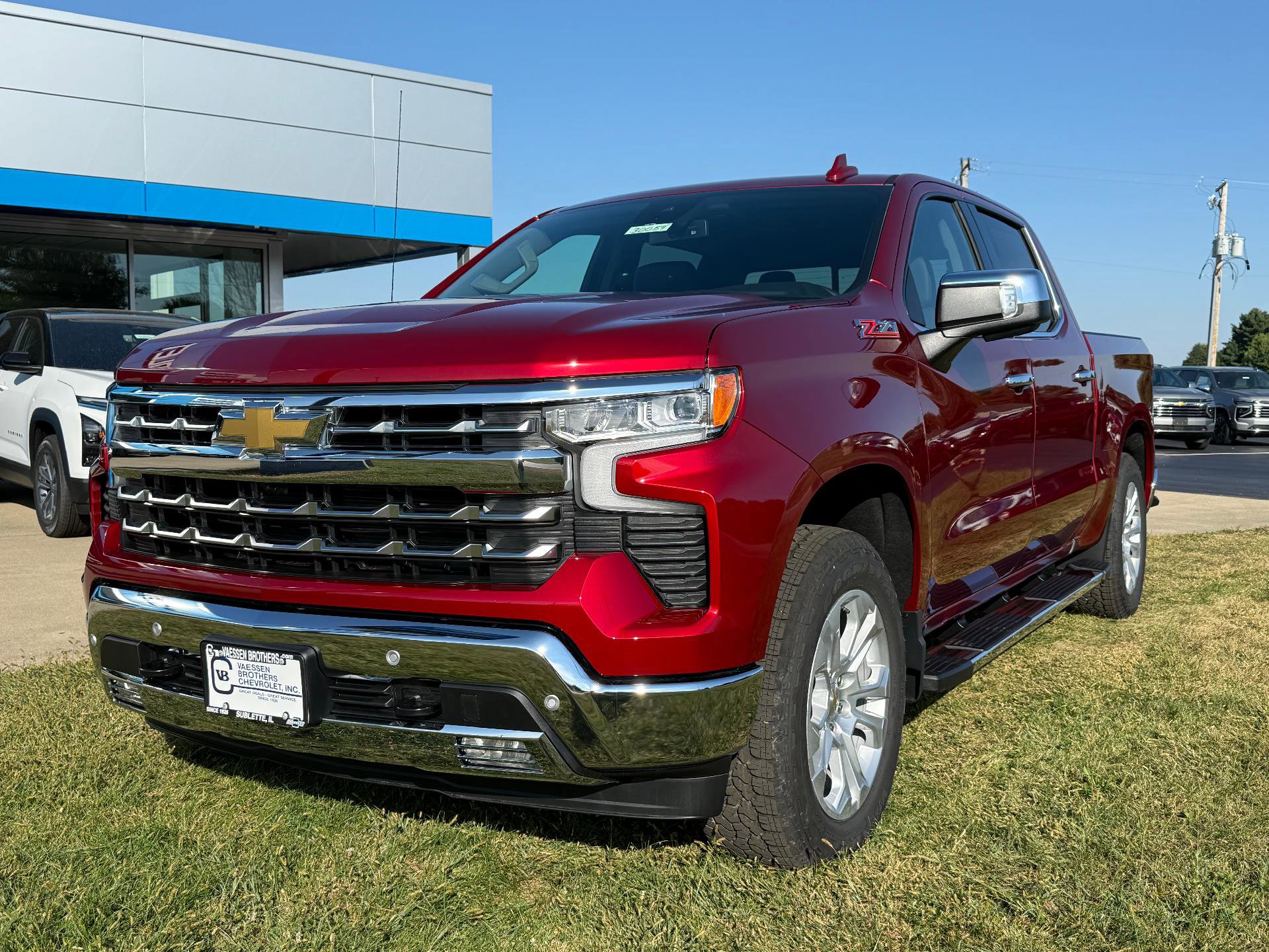 New 2026 Chevrolet Silverado 1500 LTZ w/ LTZ Premium Package image 3