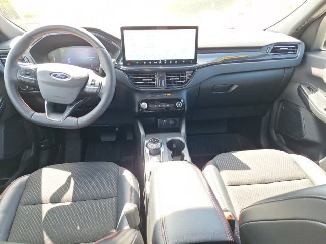 Certified 2025 Ford Escape ST-Line w/ Equipment Group 301A image 15