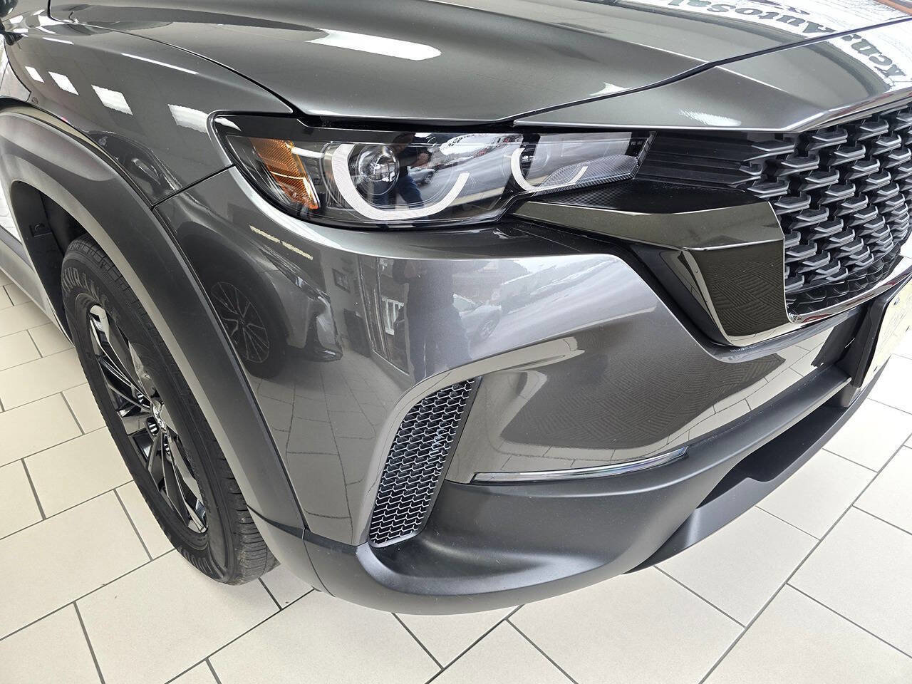 Used 2025 MAZDA CX-50 AWD 2.5 S w/ Premium Package image 5