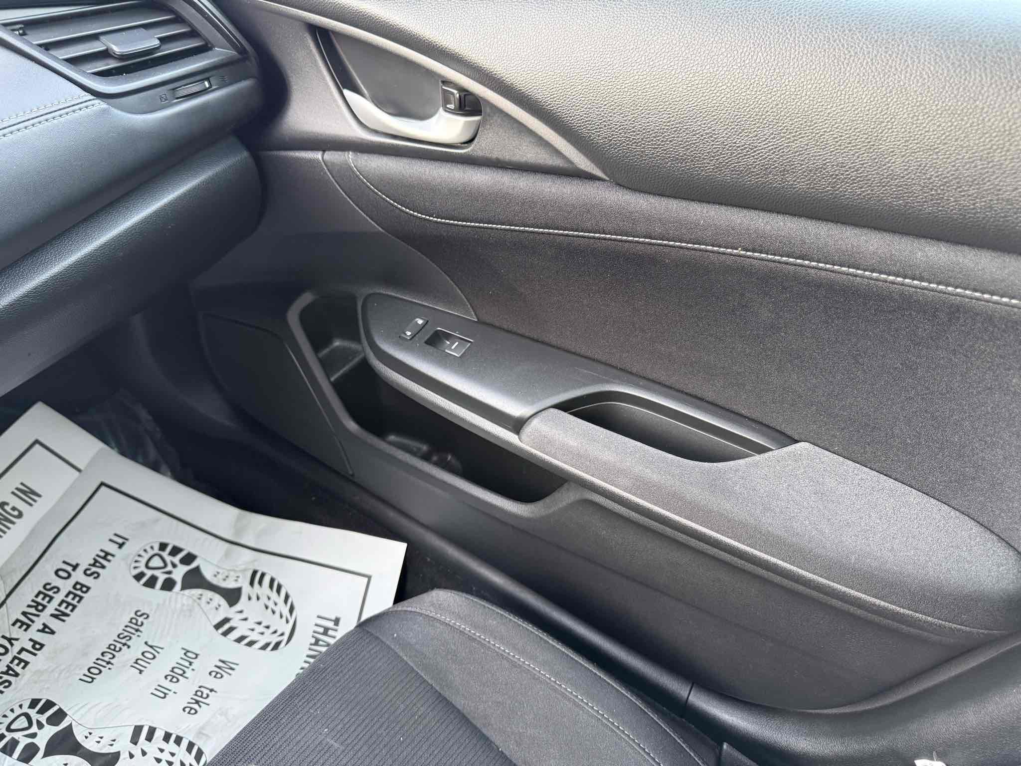 Used 2021 Honda Insight EX image 46