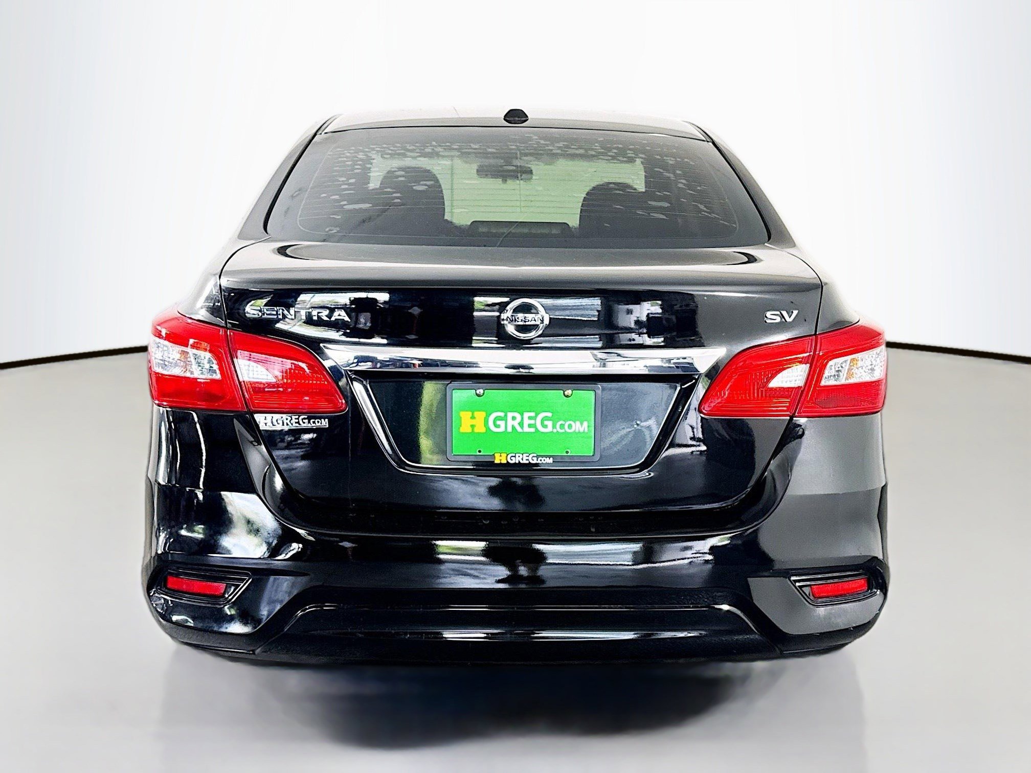Used 2018 Nissan Sentra SV w/ Premium Package (P01) image 8
