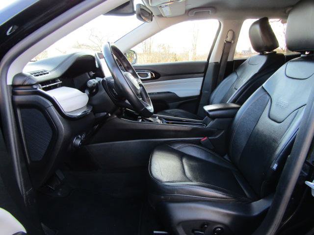 Used 2022 Jeep Compass Limited w/ Elite Group image 10