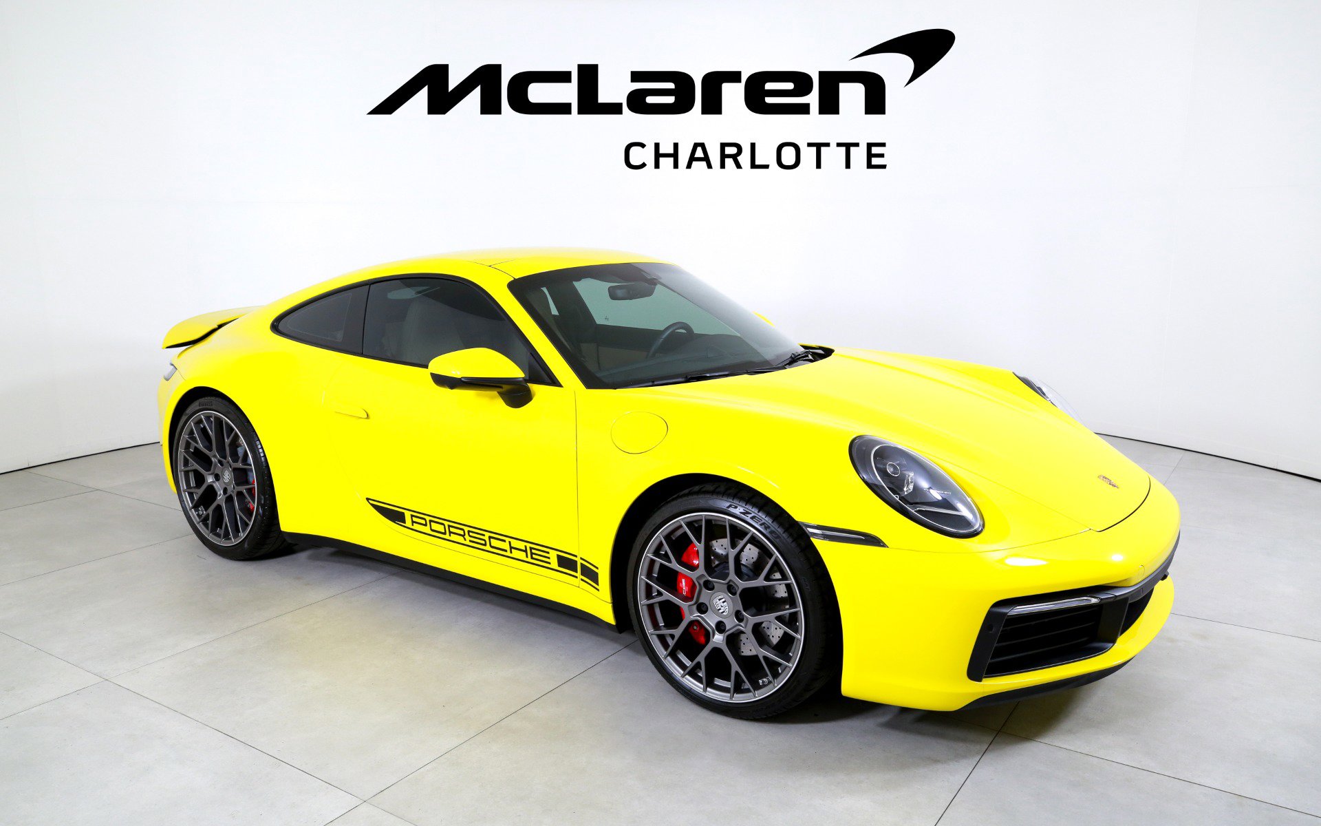Used 2022 Porsche 911 Carrera 4S w/ Premium Package image 2