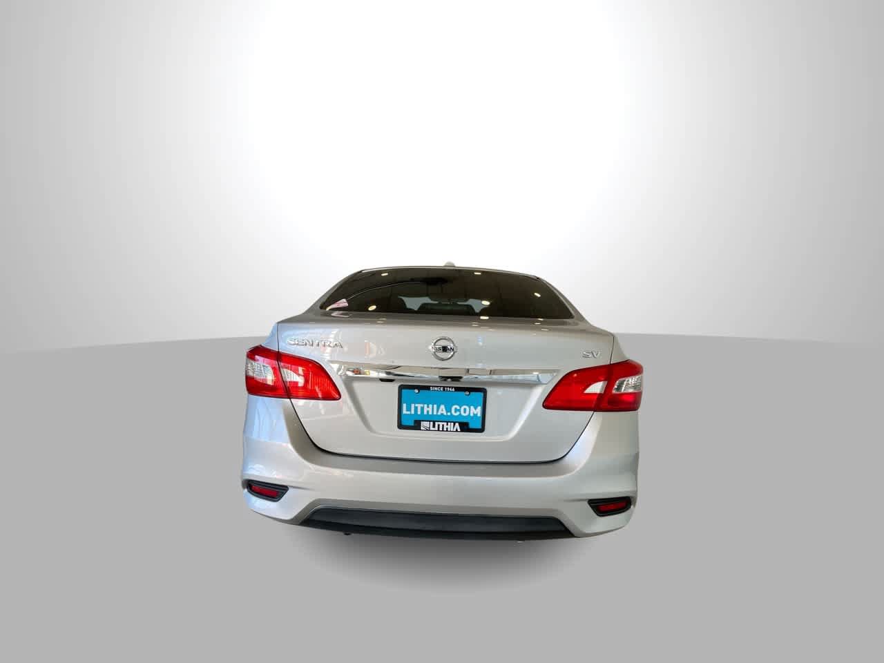 Used 2016 Nissan Sentra SV w/ Driver's Assist Package FWD image 7