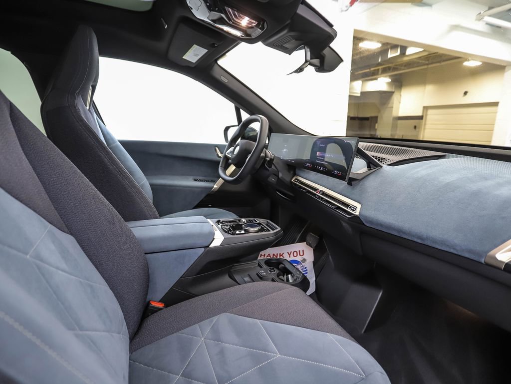 Used 2026 BMW iX xDrive45 image 30