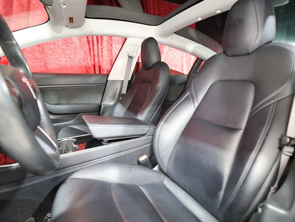 Used 2018 Tesla Model 3 Long Range RWD image 13