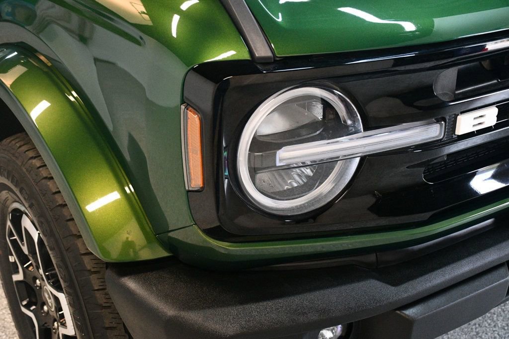 Used 2025 Ford Bronco Outer Banks AWD/4WD image 10