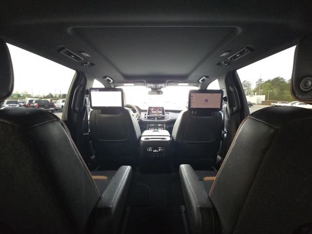 Used 2024 GMC Yukon AT4 w/ Technology Package image 22