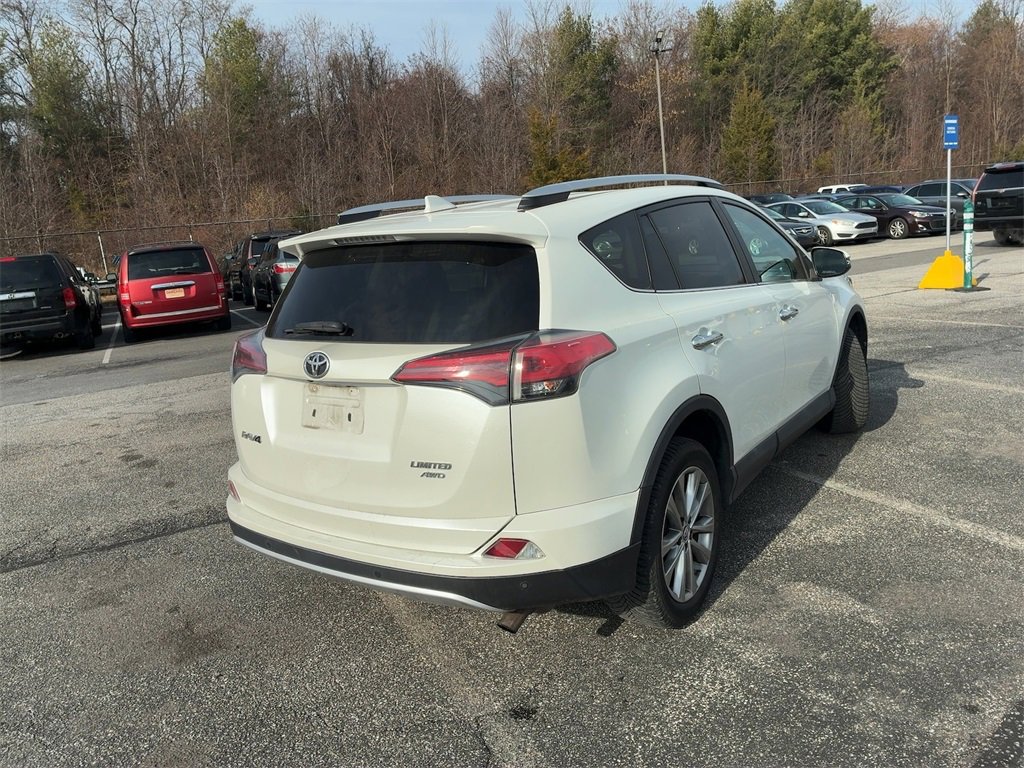 Used 2016 Toyota RAV4 Limited image 4