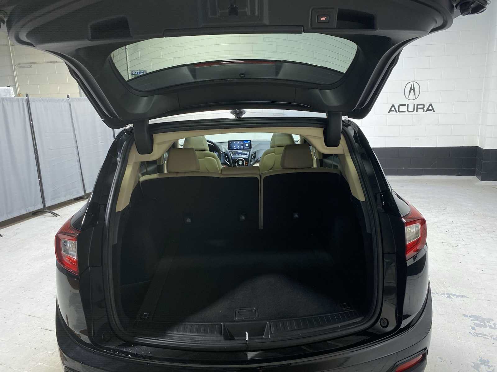 Used 2023 Acura RDX AWD image 19
