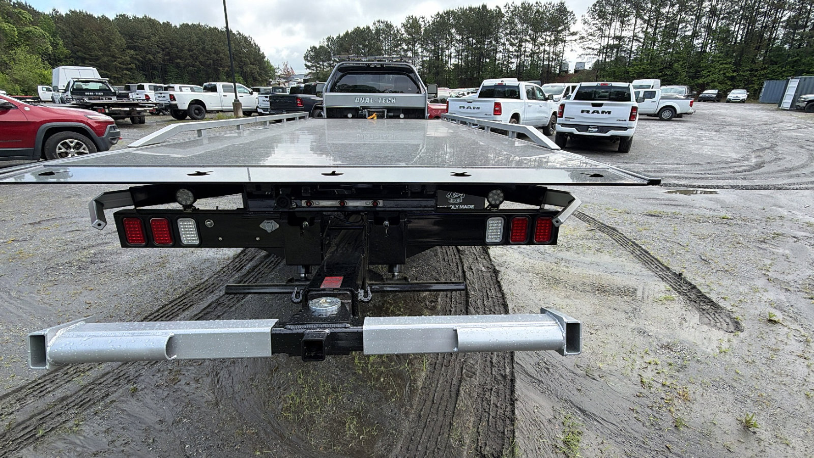 New 2025 RAM 5500 2WD Regular Cab image 9