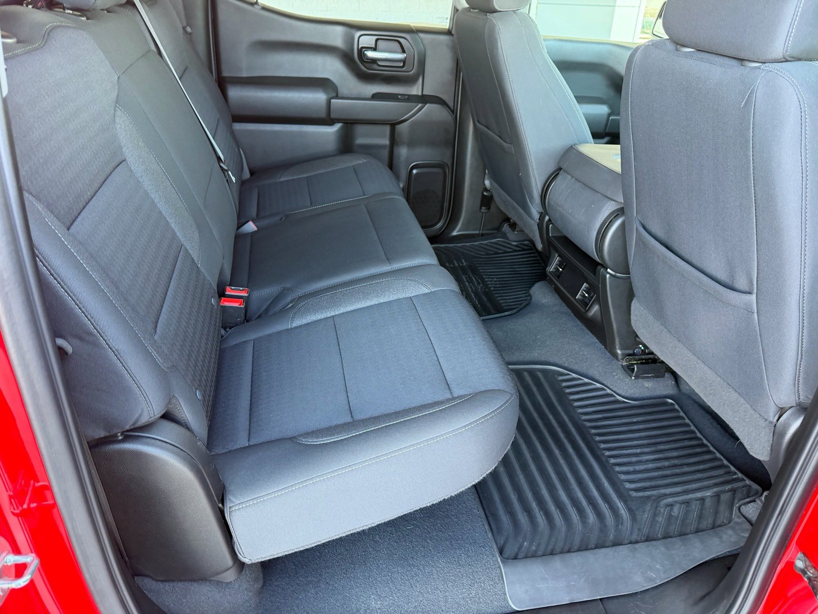 Used 2023 Chevrolet Silverado 1500 Custom image 23