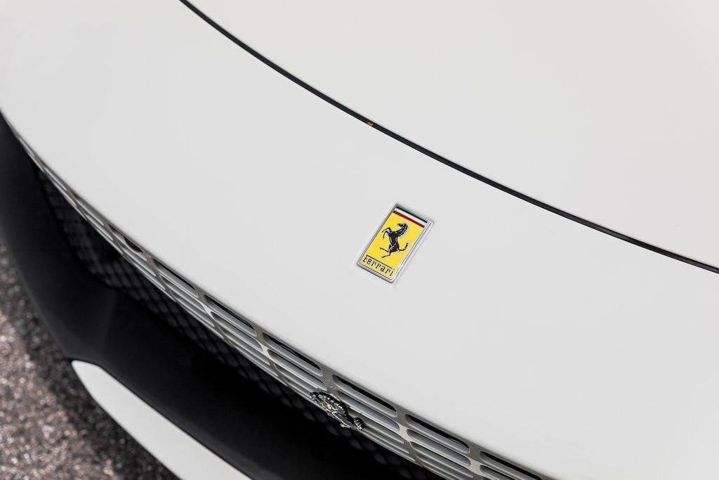 Used 2025 Ferrari Roma Spider image 10