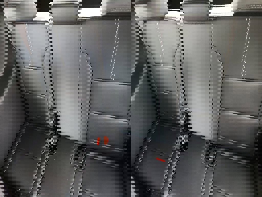 New 2026 GMC Acadia Elevation w/ Elevation Premium Package image 10