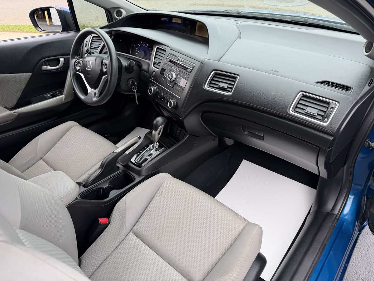 Used 2014 Honda Civic LX image 17
