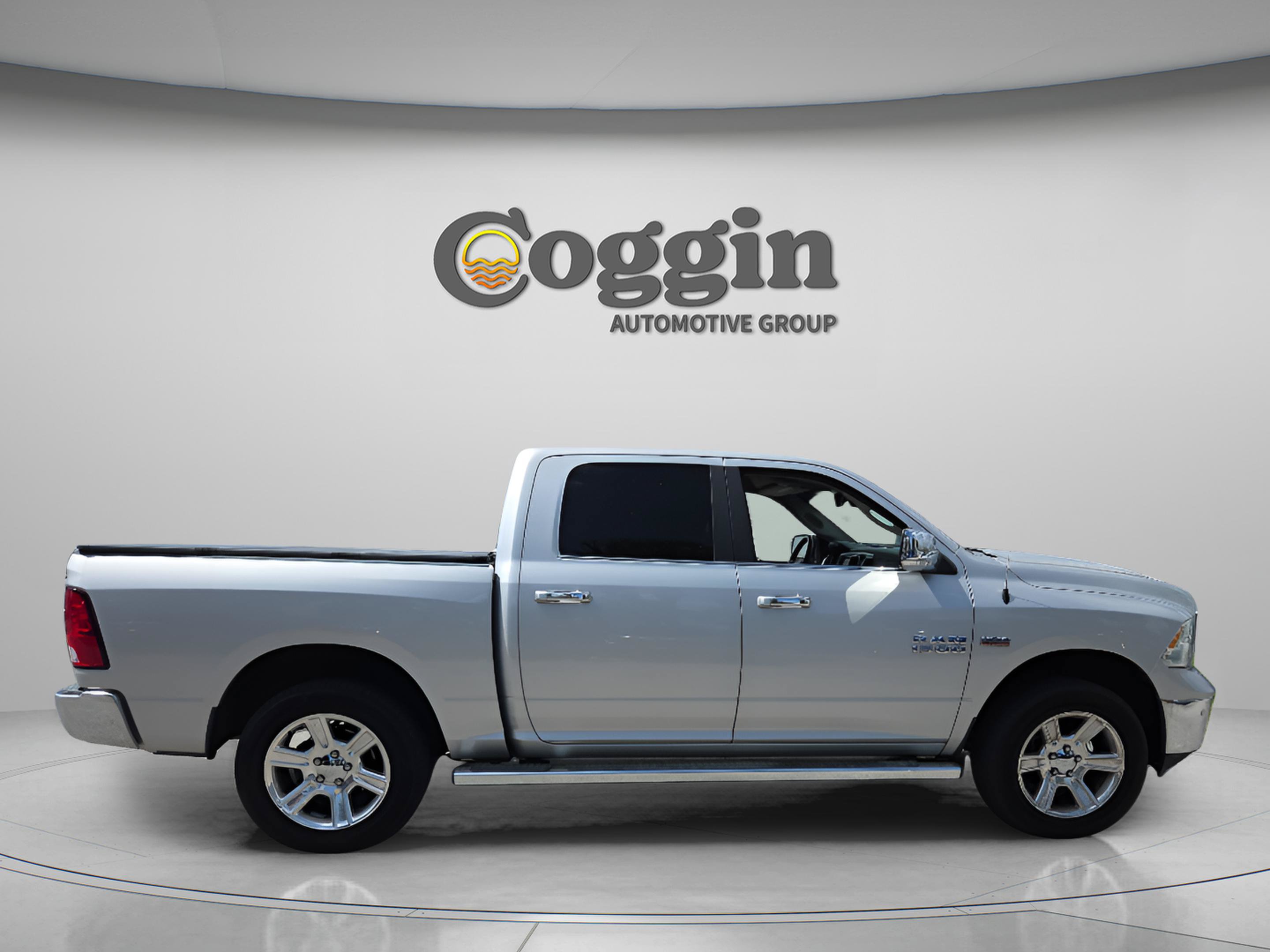 Used 2018 RAM 1500 Lone Star AWD/4WD image 6