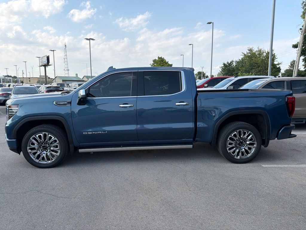 Used 2025 GMC Sierra 1500 Denali Ultimate AWD/4WD image 8
