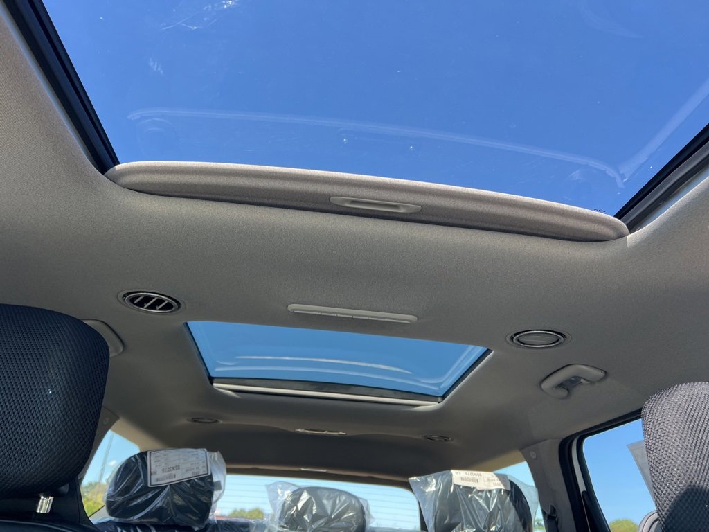 New 2026 Kia EV9 Wind image 9