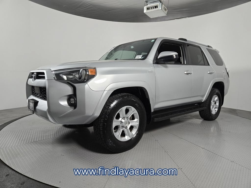 Used 2021 Toyota 4Runner SR5 AWD/4WD image 2