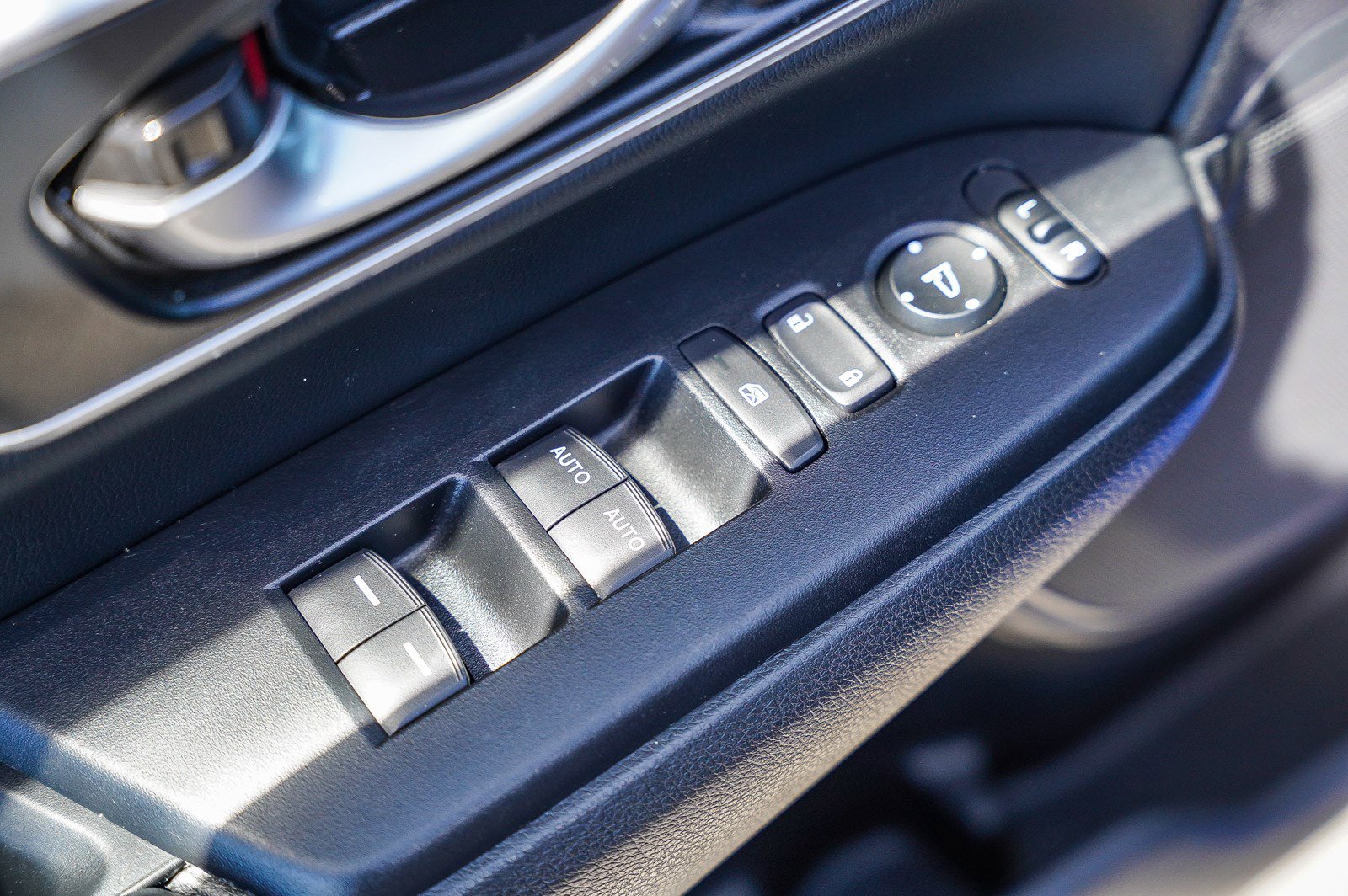 Used 2021 Honda CR-V EX-L image 22