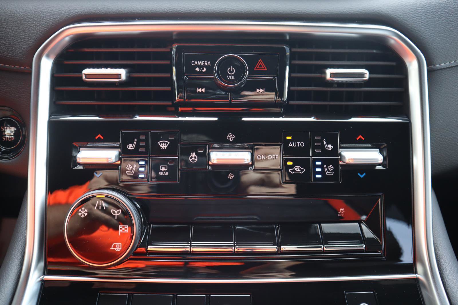 New 2026 Nissan Armada Platinum w/ Convenience Package image 32