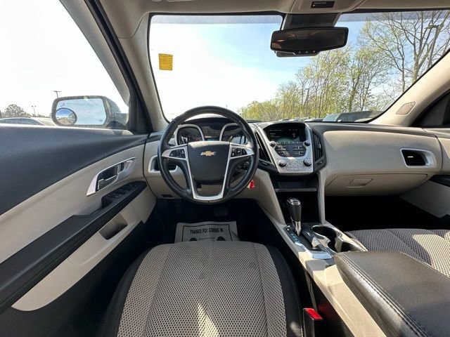 Used 2017 Chevrolet Equinox LT w/ Convenience Package image 18