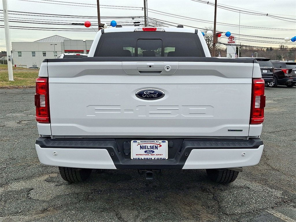 Certified 2022 Ford F150 XLT w/ Equipment Group 302A High image 23