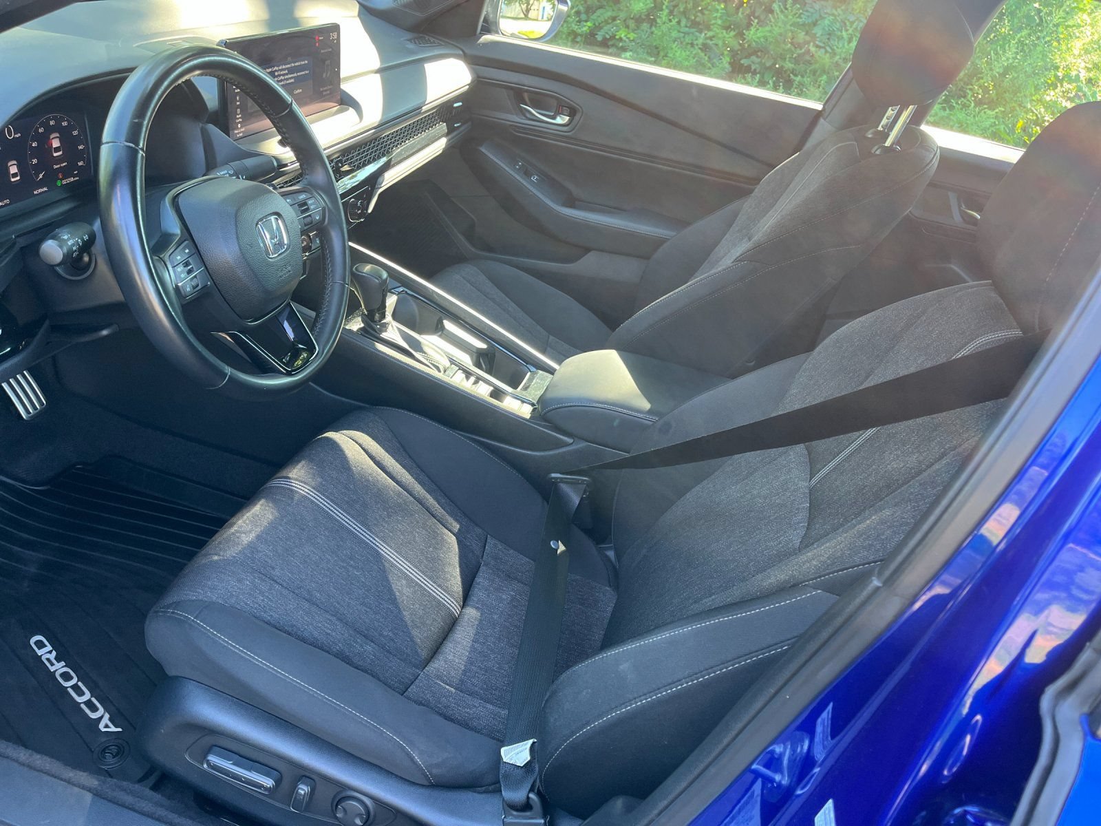 Used 2025 Honda Accord Sport image 11