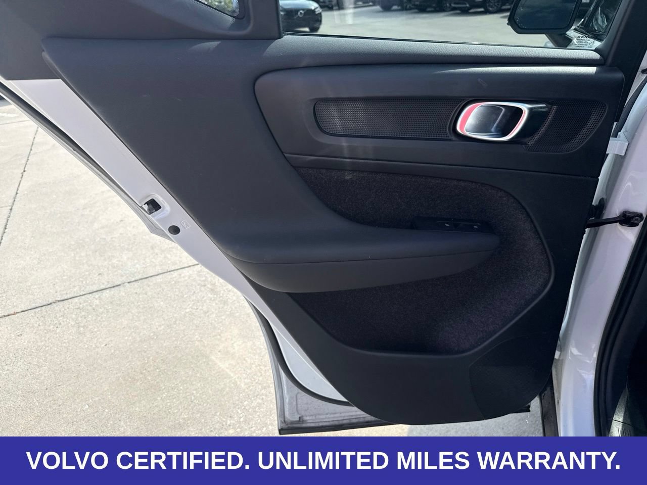 Certified 2023 Volvo XC40 Recharge Plus AWD/4WD image 17