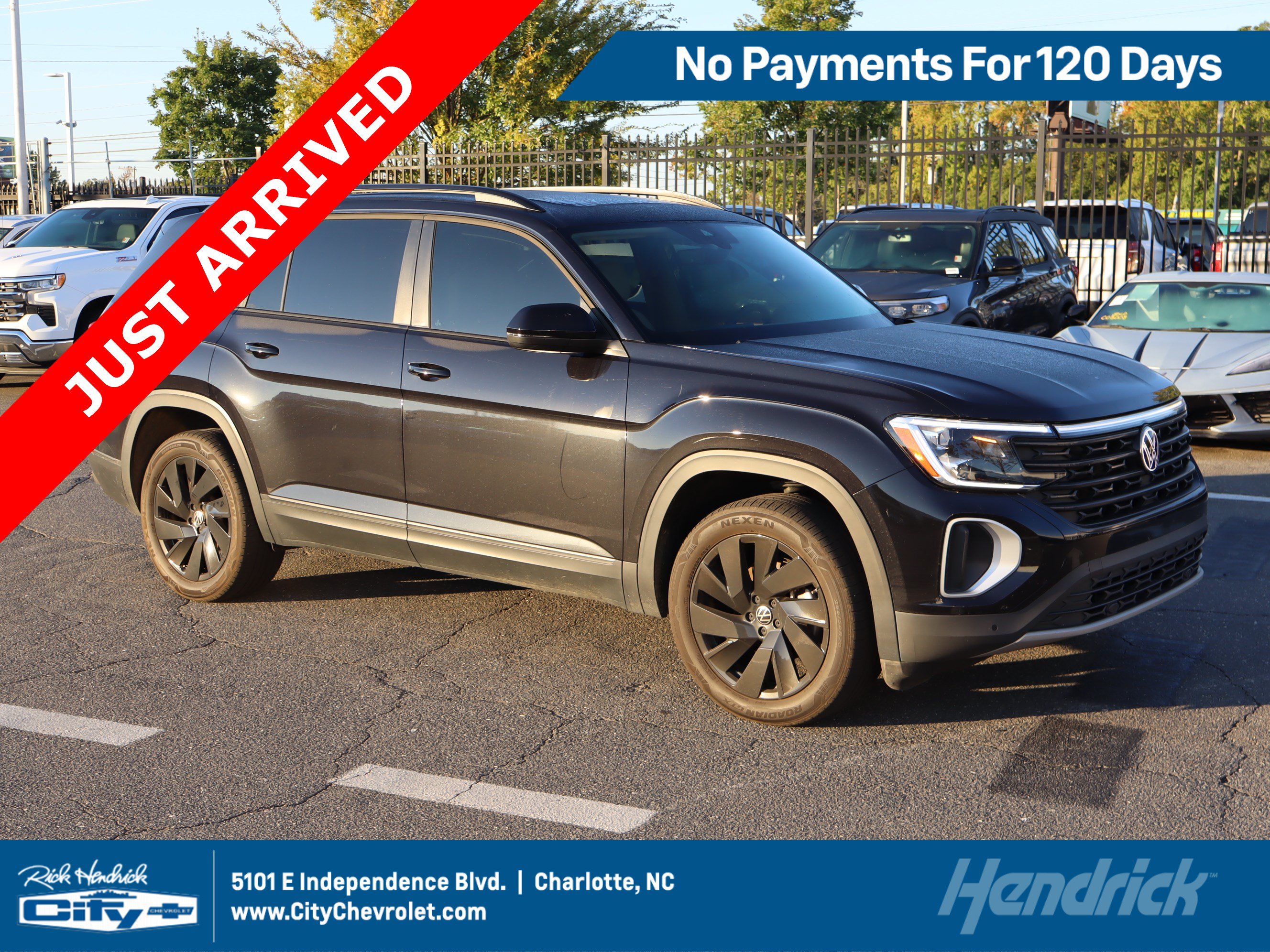 Used 2024 Volkswagen Atlas SE