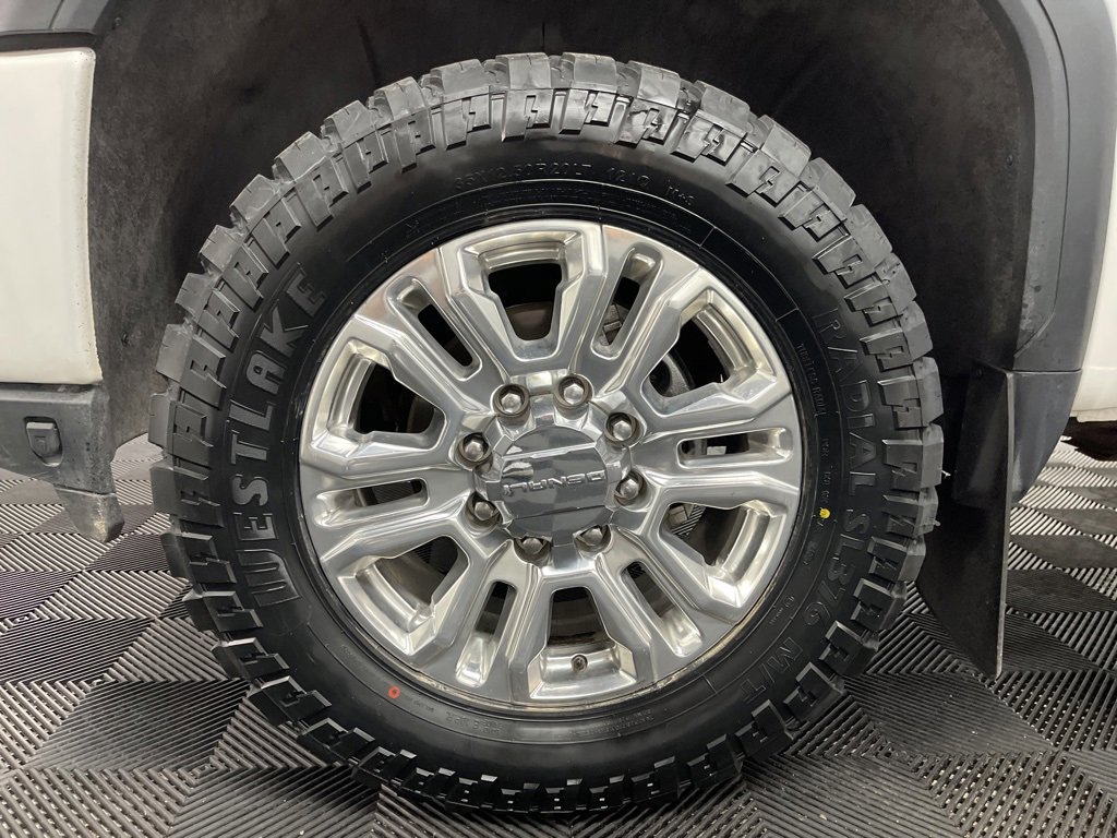 Used 2022 GMC Sierra 3500 Denali image 42