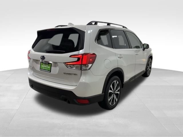 Used 2022 Subaru Forester Limited image 7