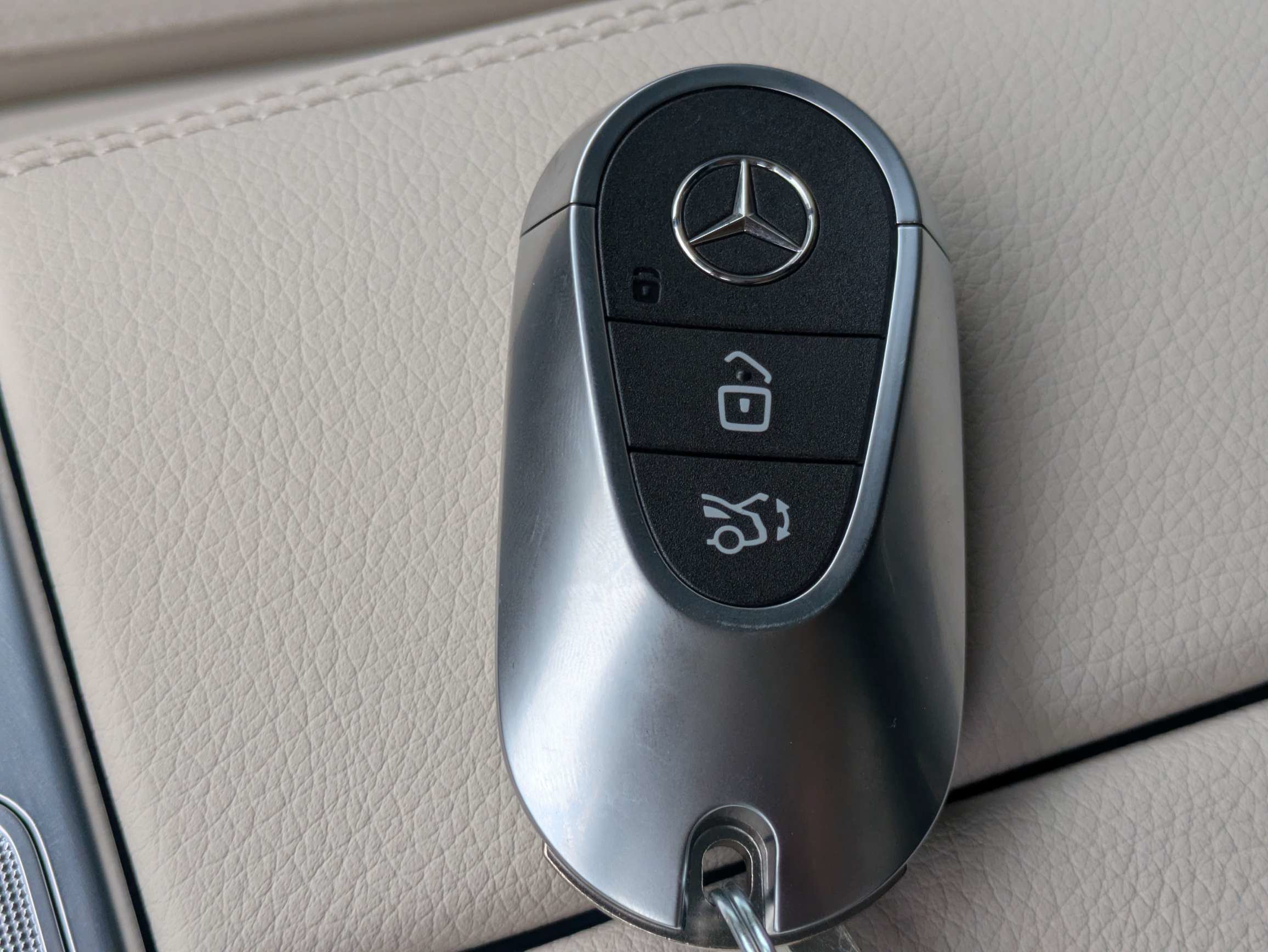 New 2027 Mercedes-Benz GLC 300 image 27