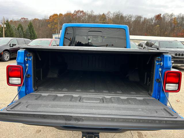 New 2025 Jeep Gladiator High Tide image 19