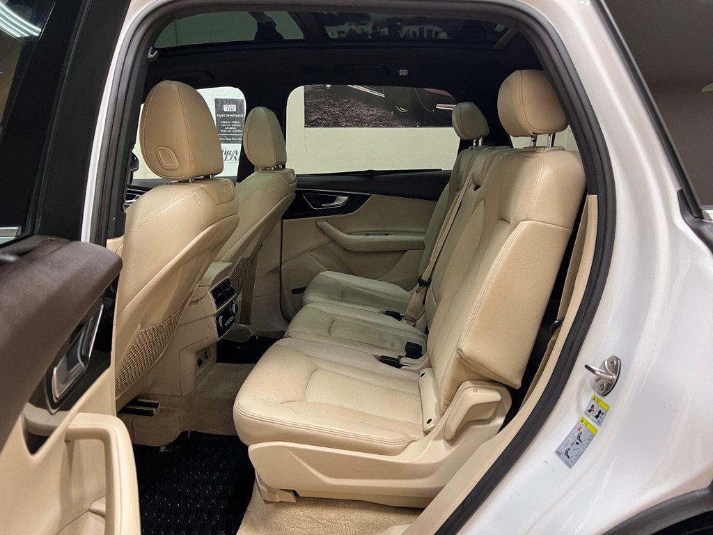 Used 2018 Audi Q7 3.0T Prestige AWD/4WD image 20