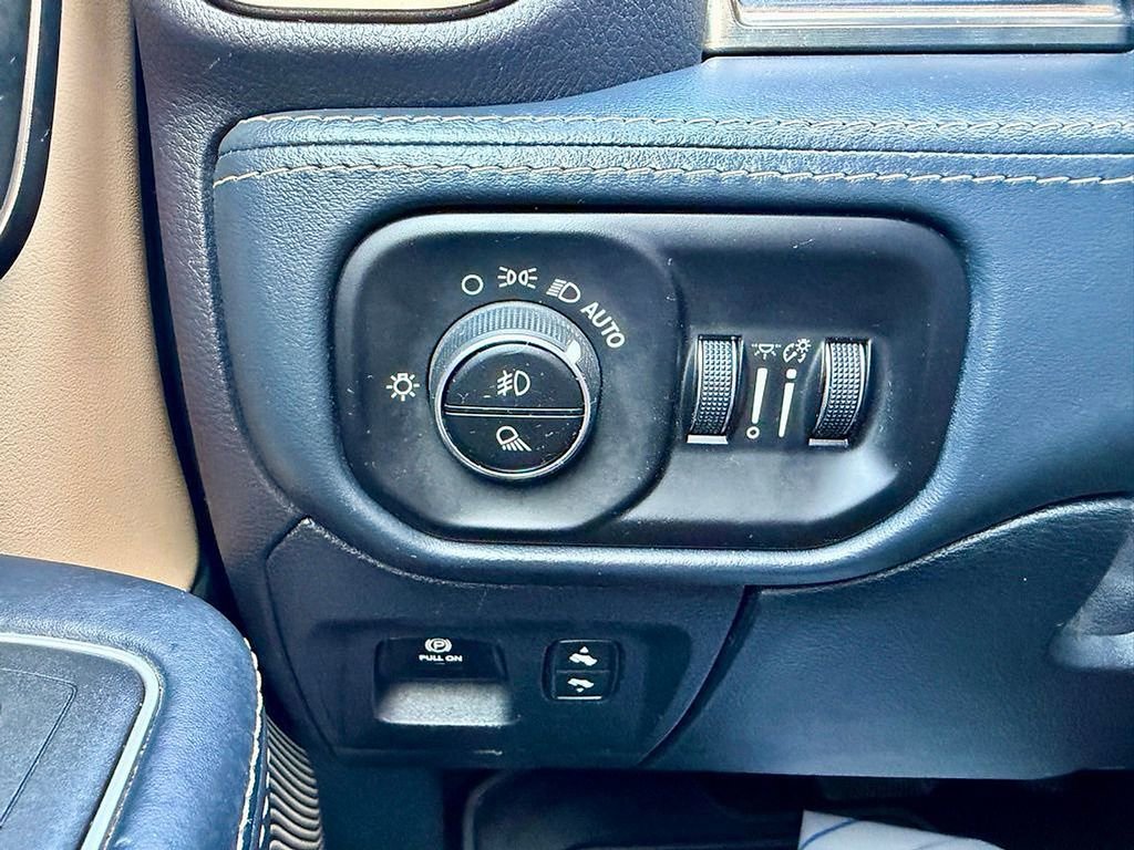 Used 2021 RAM 1500 Limited image 18