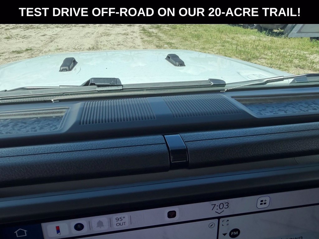 New 2026 Jeep Gladiator Sport AWD/4WD image 11