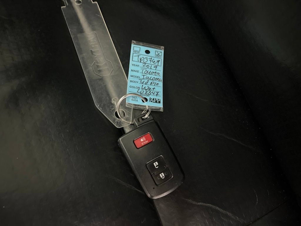 Used 2019 Toyota Tacoma TRD Pro AWD/4WD image 79