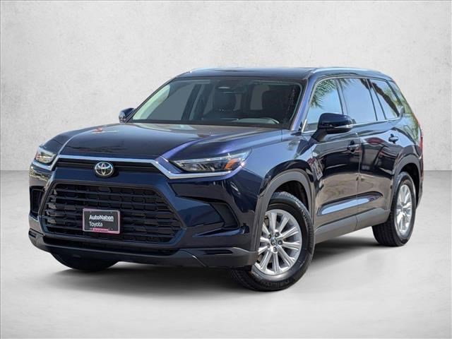 Used 2025 Toyota Grand Highlander FWD image 1