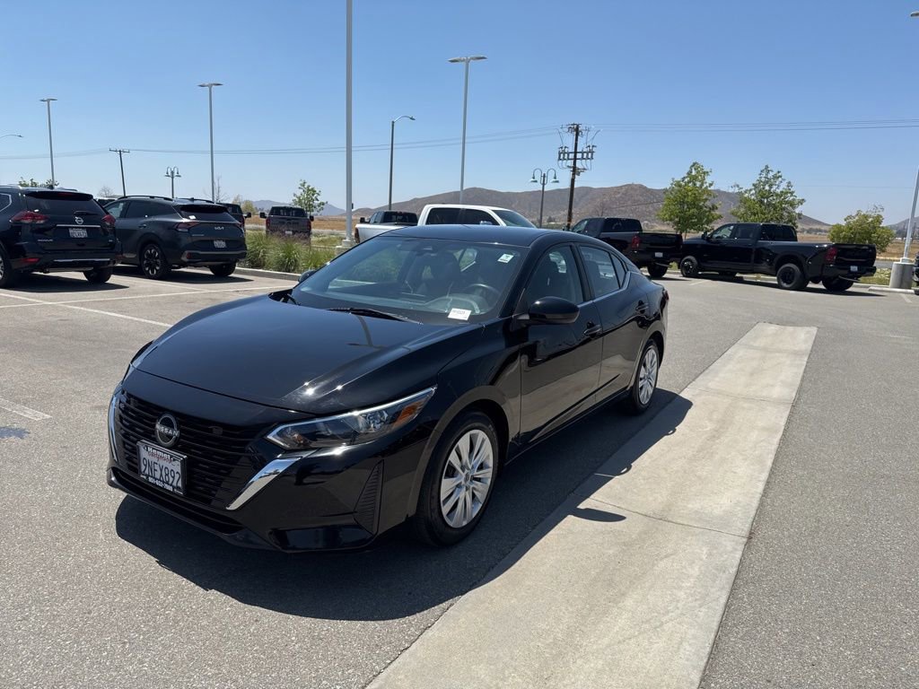 Used 2024 Nissan Sentra S FWD image 4