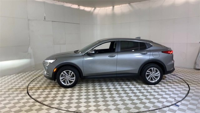 Used 2024 Buick Envista Preferred w/ Convenience I Package image 5