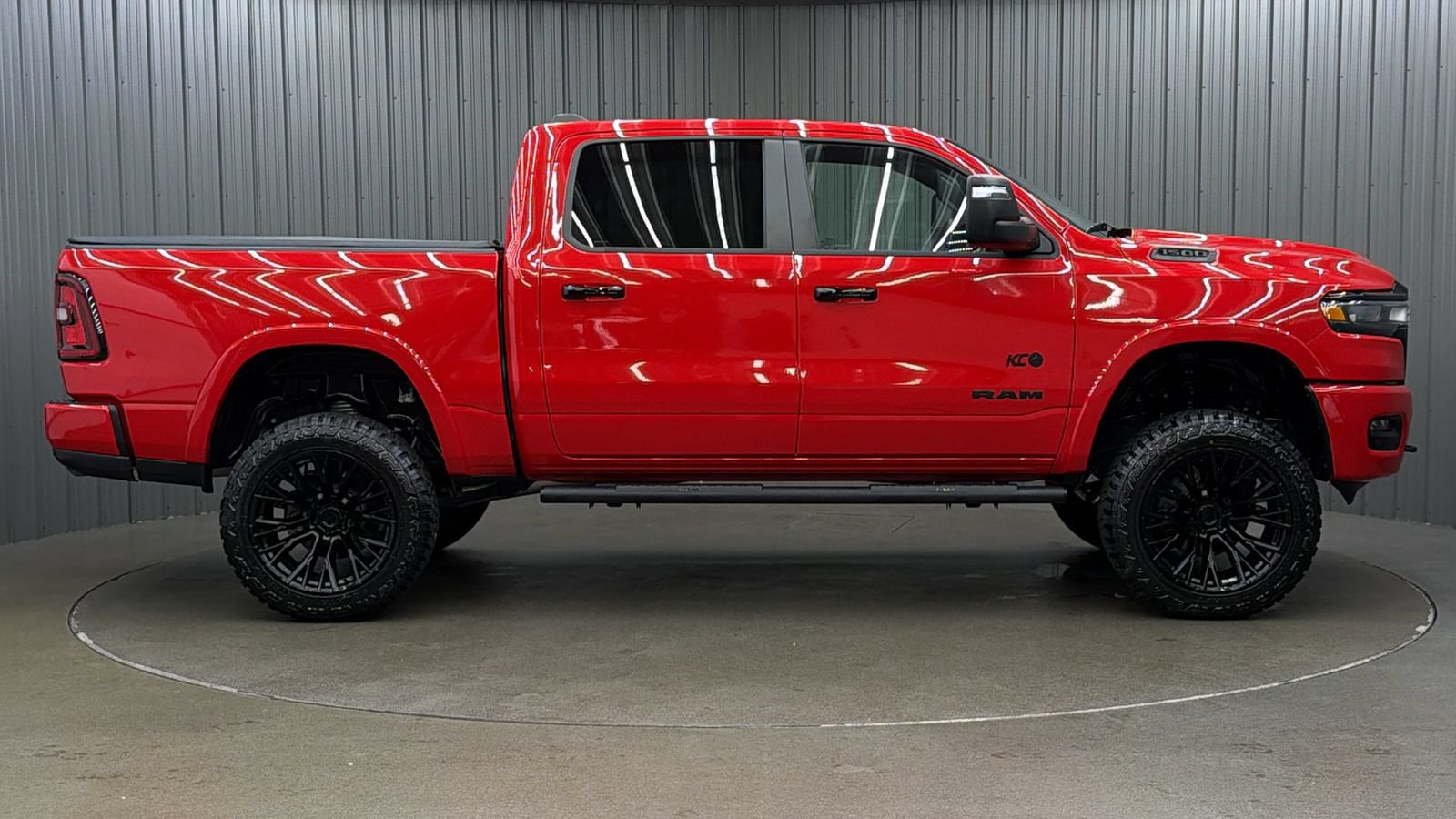 Used 2025 RAM 1500 Lone Star AWD/4WD image 6
