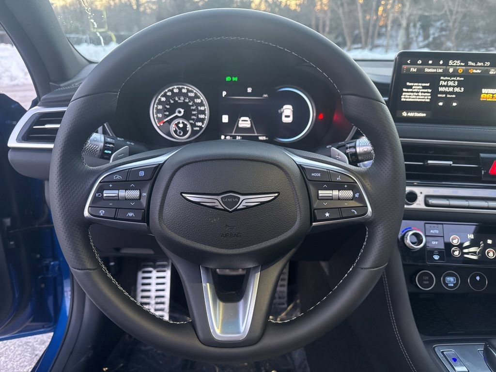 Used 2025 Genesis G70 2.5T w/ Sport Prestige Package image 14
