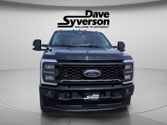 Used 2024 Ford F250 Lariat w/ Sport Appearance Package image 2