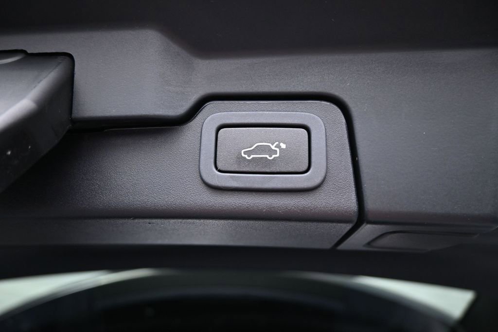 Used 2018 Land Rover Range Rover Evoque SE AWD/4WD image 27