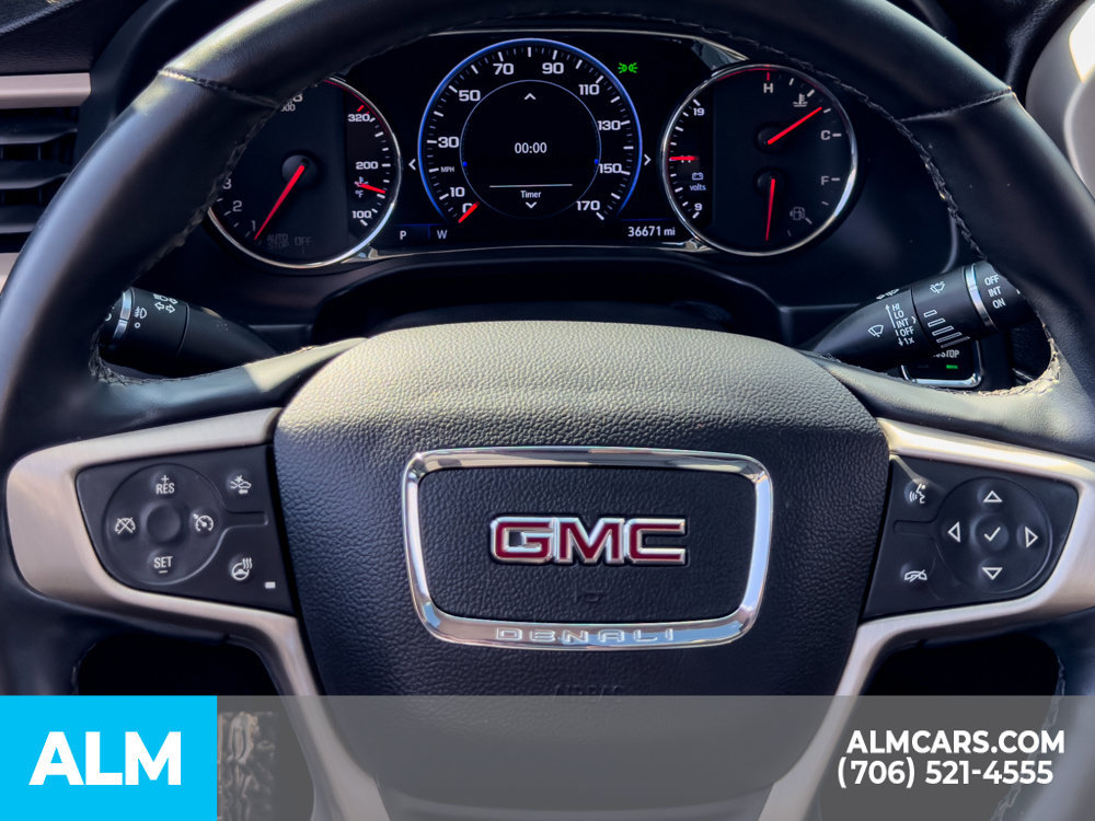 Used 2023 GMC Acadia Denali w/ Black Diamond Edition FWD image 17