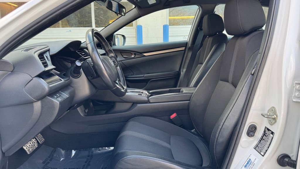 Used 2021 Honda Civic Sport image 13