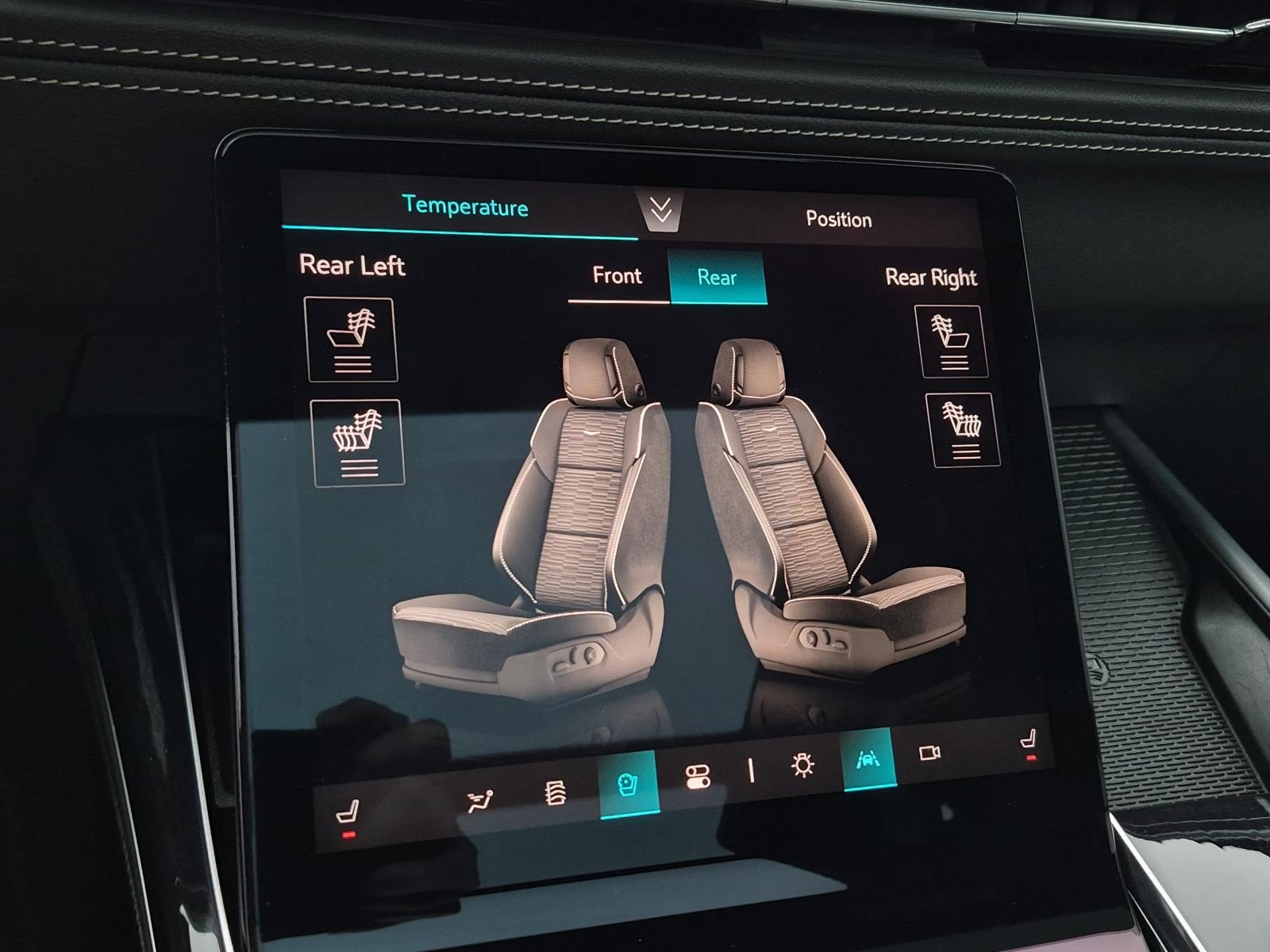 Used 2025 Cadillac Escalade Sport w/ Touring Package RWD image 41